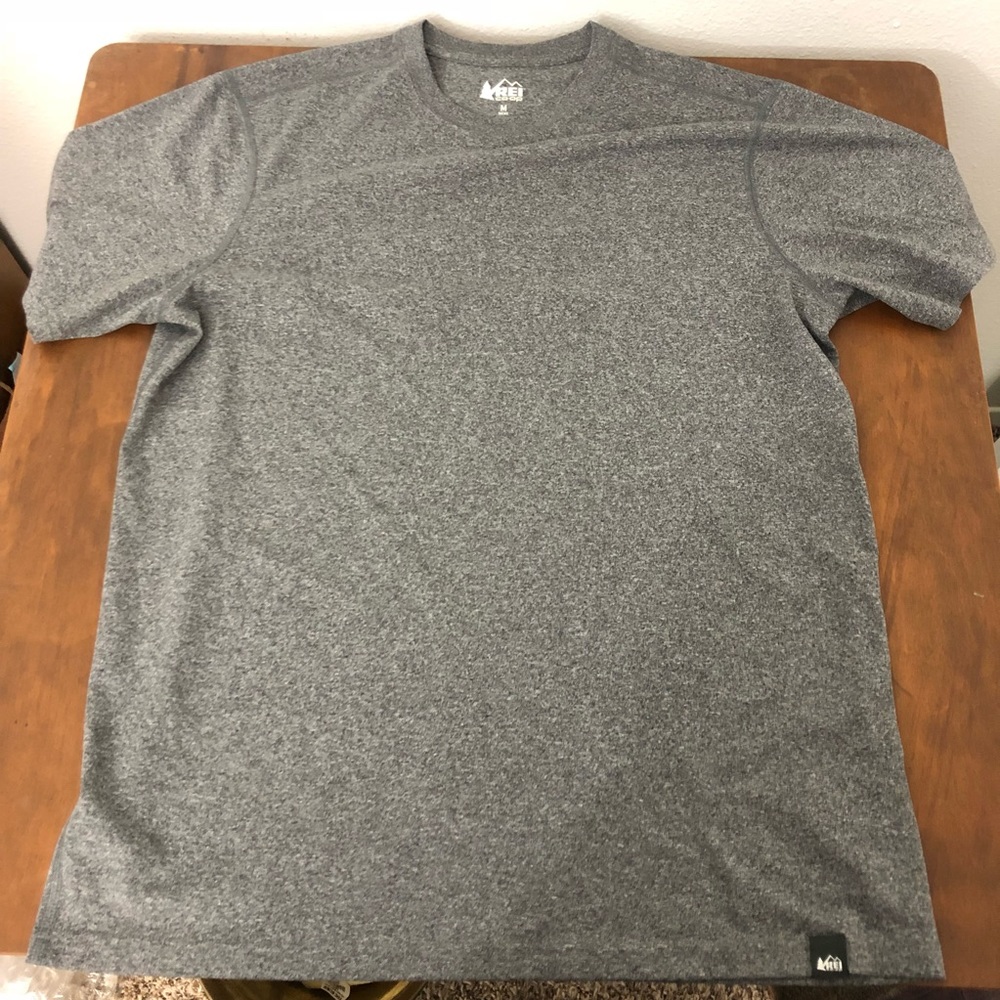 Rei baselayer short sleeve tshirt